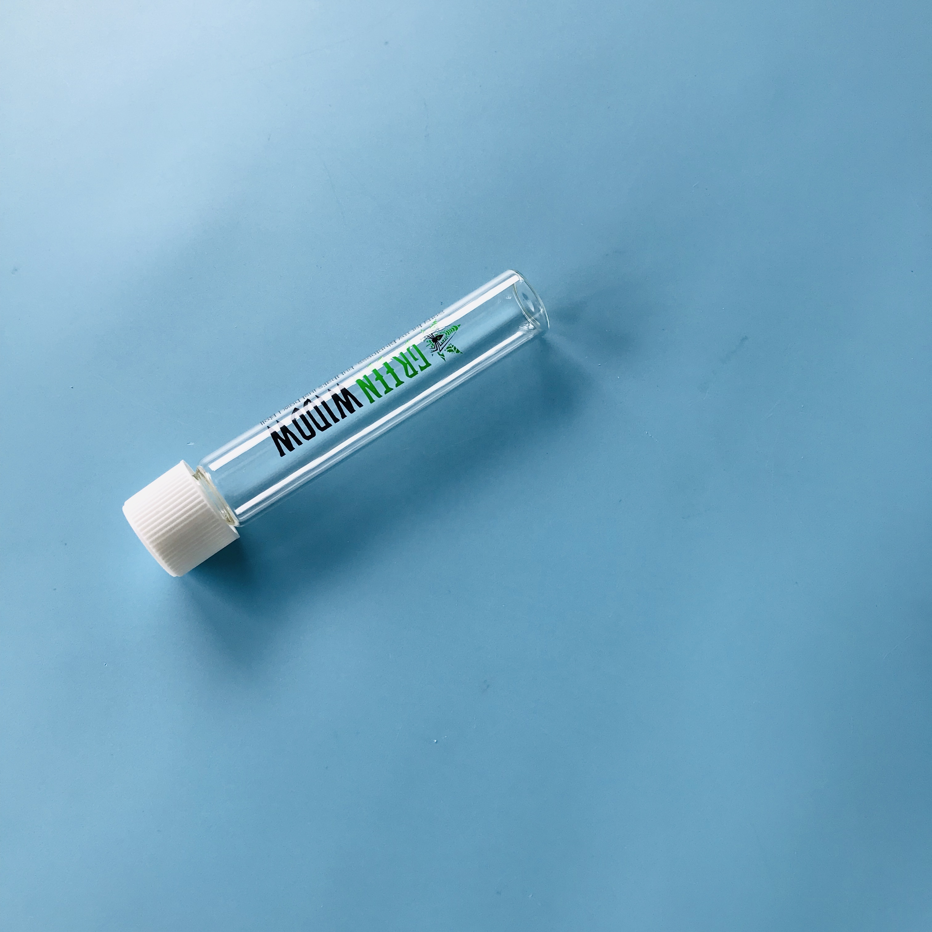 Wholesale Pre roll Tubes Glass tubes With CR Screw Tops For Packaging