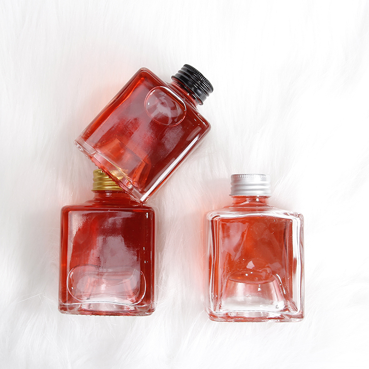 Wholesale Premium 150ml French Square Oil Containers Stackable Glass Bottles For Cocktail Drinks