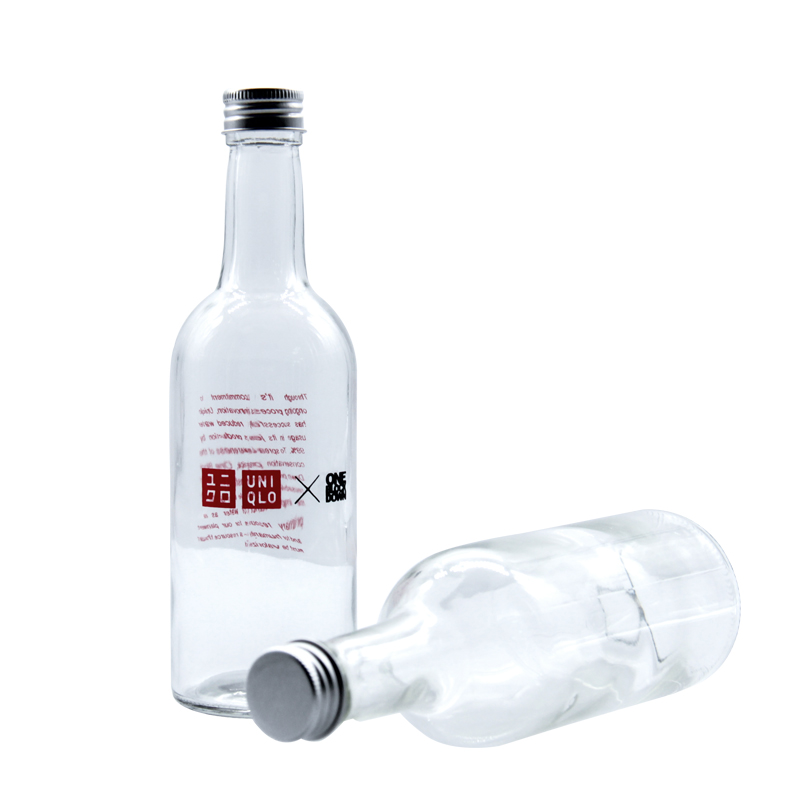 Wholesale Price Mineral Water Beverage Drinks Glass Bottle 250ml with Customized Logo