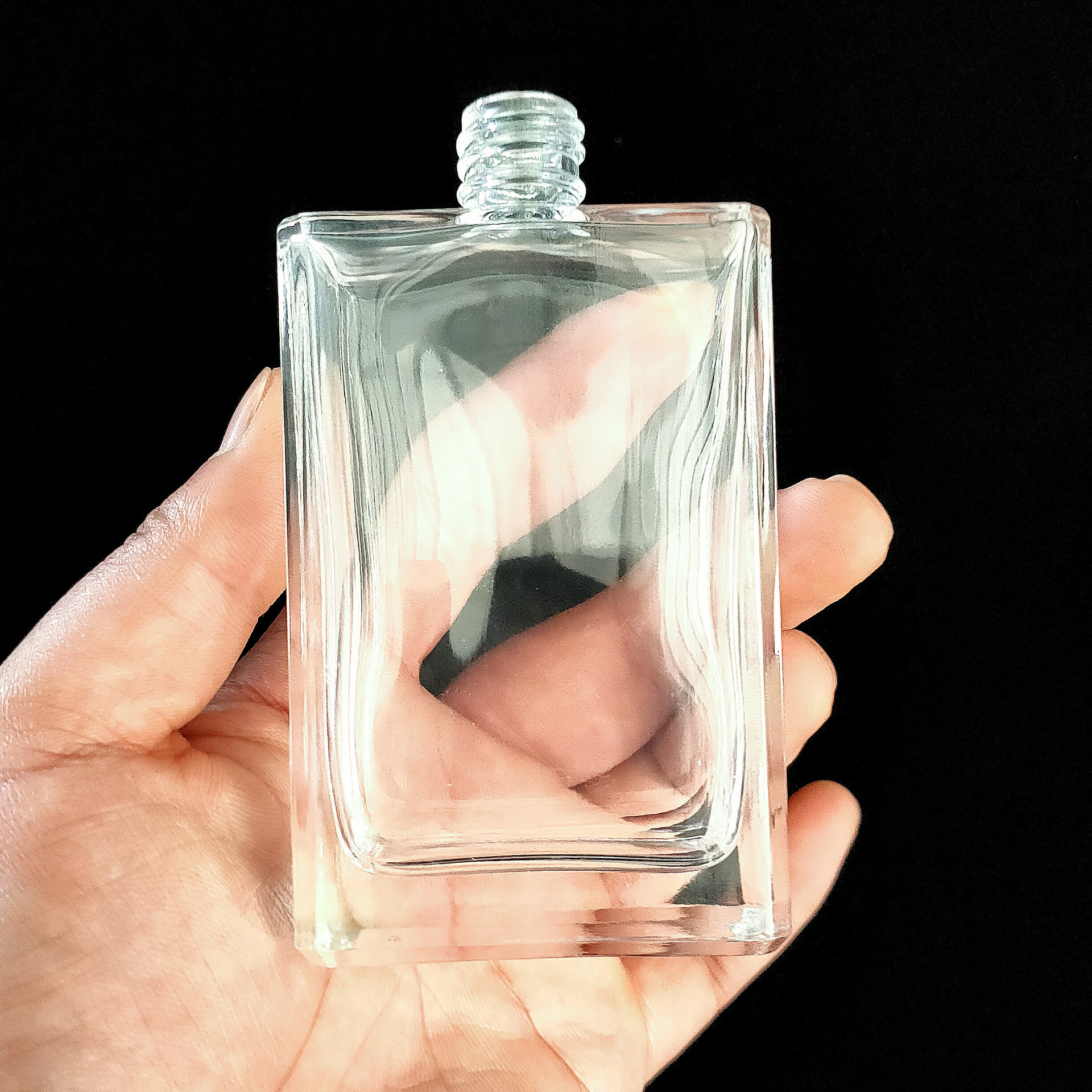 Wholesale Refillable Square Clear Custom Luxury Gold Spray 100ml Empty Perfume Glass Bottle