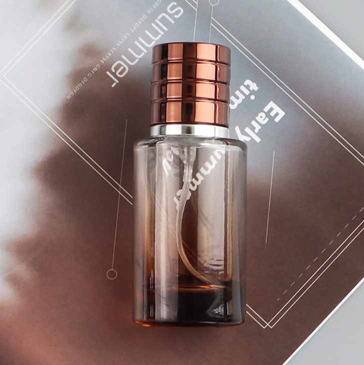 Wholesale Round Shape High quality 30ml perfume glass bottle with magnetic perfume cap and collar