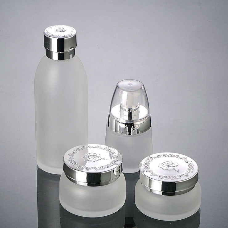 Wholesale Skin Care Packaging 30ml Empty Glass Cosmetic Bottle