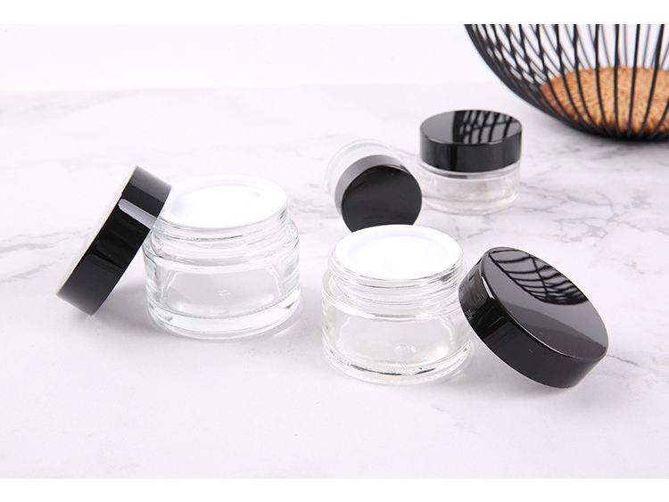 Wholesale Small Round Cosmetic Jars 5 Gram 5ml with Black Lids
