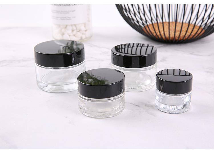 Wholesale Small Round Cosmetic Jars 5 Gram 5ml with Black Lids