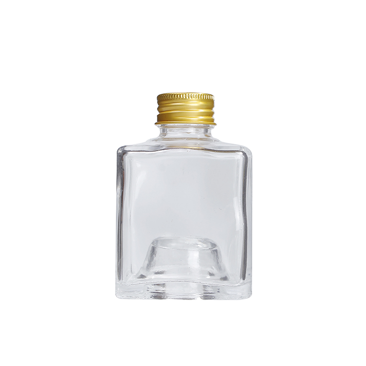 Wholesale Square 150ml Stackable Glass Wine Bottle Liquor Bottle With Airtight Seal For Spirits