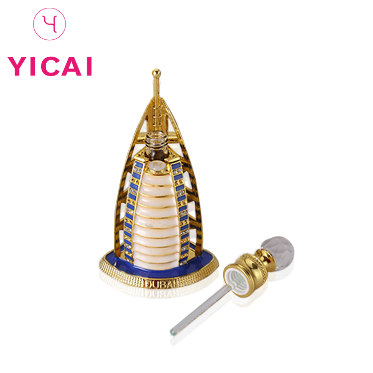 Wholesale Unique 8ml Refillable Triangle Shaped Perfume Bottle