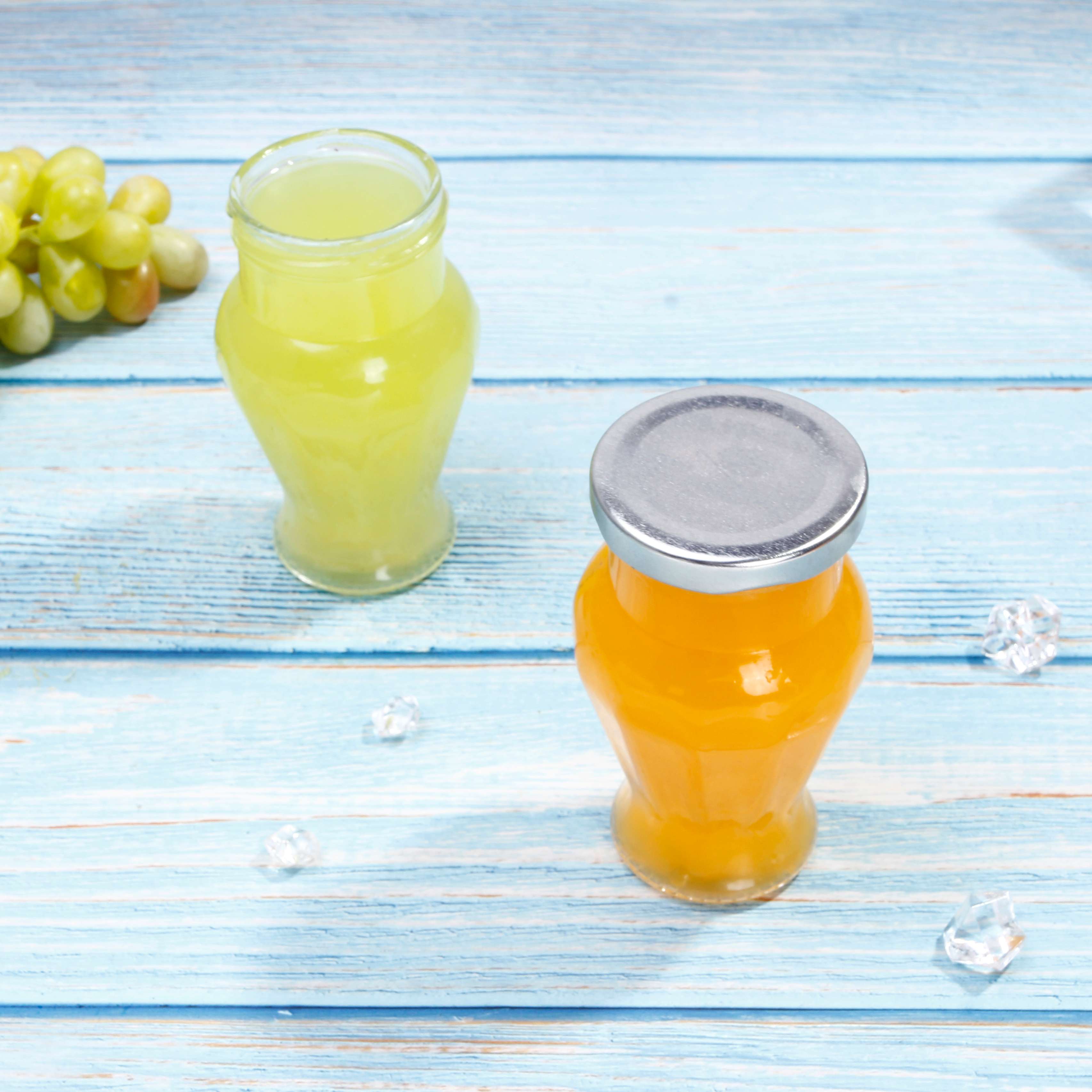 Wholesale Unique Design 300ml 500ml Glass Juice Jam Jelly Honey Jars Bottles With Lid