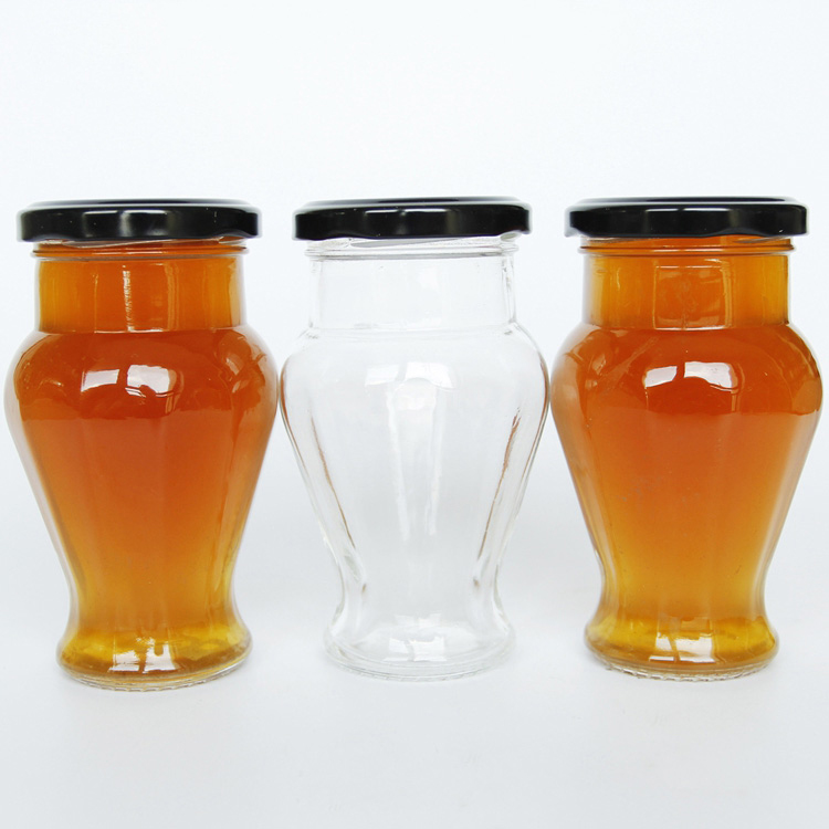 Wholesale Unique Design 300ml 500ml Glass Juice Strawberry Jam Jelly Honey Apple Juice Jars Bottles With Black Lid
