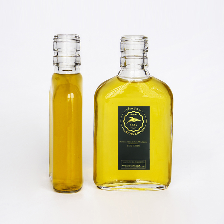 Wholesale Unique Shape Clear Flask Flat 150ml 200ml Glass Liquor Bottle With Aluminum Lids