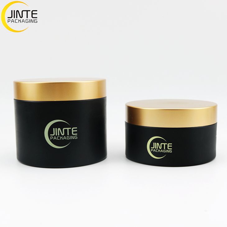 Wholesale Various Capacities Matte Metallic Gold Lids Matte Black Jar body PETG Plastic BPA Free Container