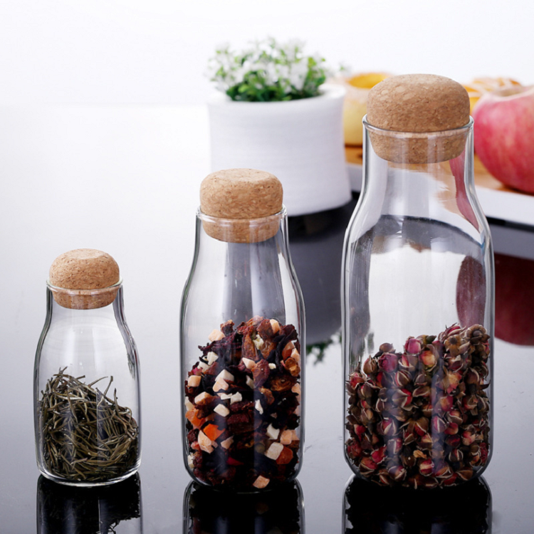 Wholesale Vintage Small Straight Sided Round Glass Storage Jar With BambooTop