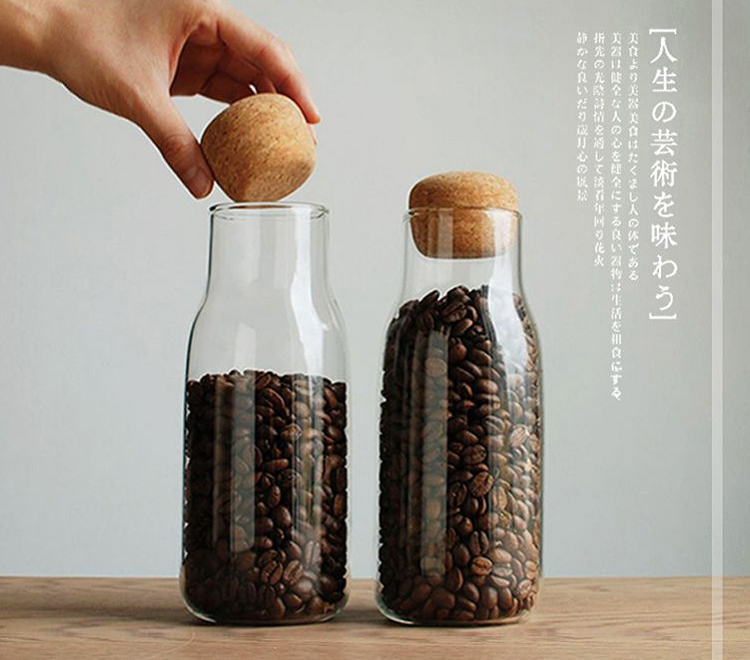 Wholesale Vintage Small Straight Sided Round Glass Storage Jar With BambooTop