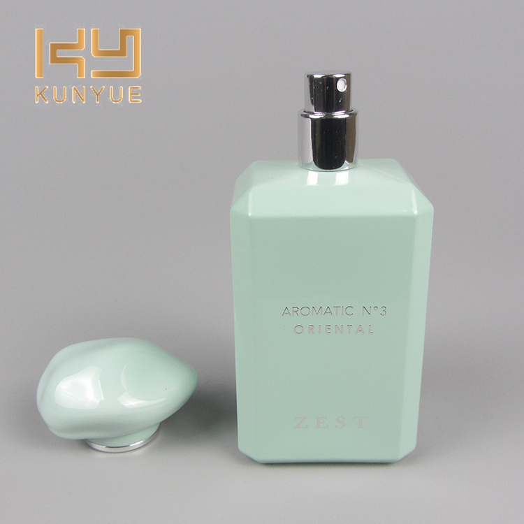 Wholesale White Empty Square 100ml Glass Perfume Bottles