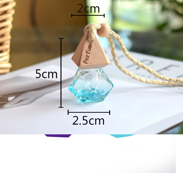 Wholesale Wood Hanging Car Aroma Diffuser 6ml 10ml car perfume bottle