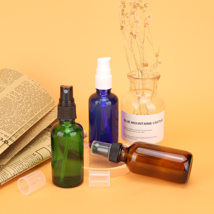 Wholesale amber green blue perfume bottle 100ml glass mist spray bottle with mist sprayer for perfume and essential oil