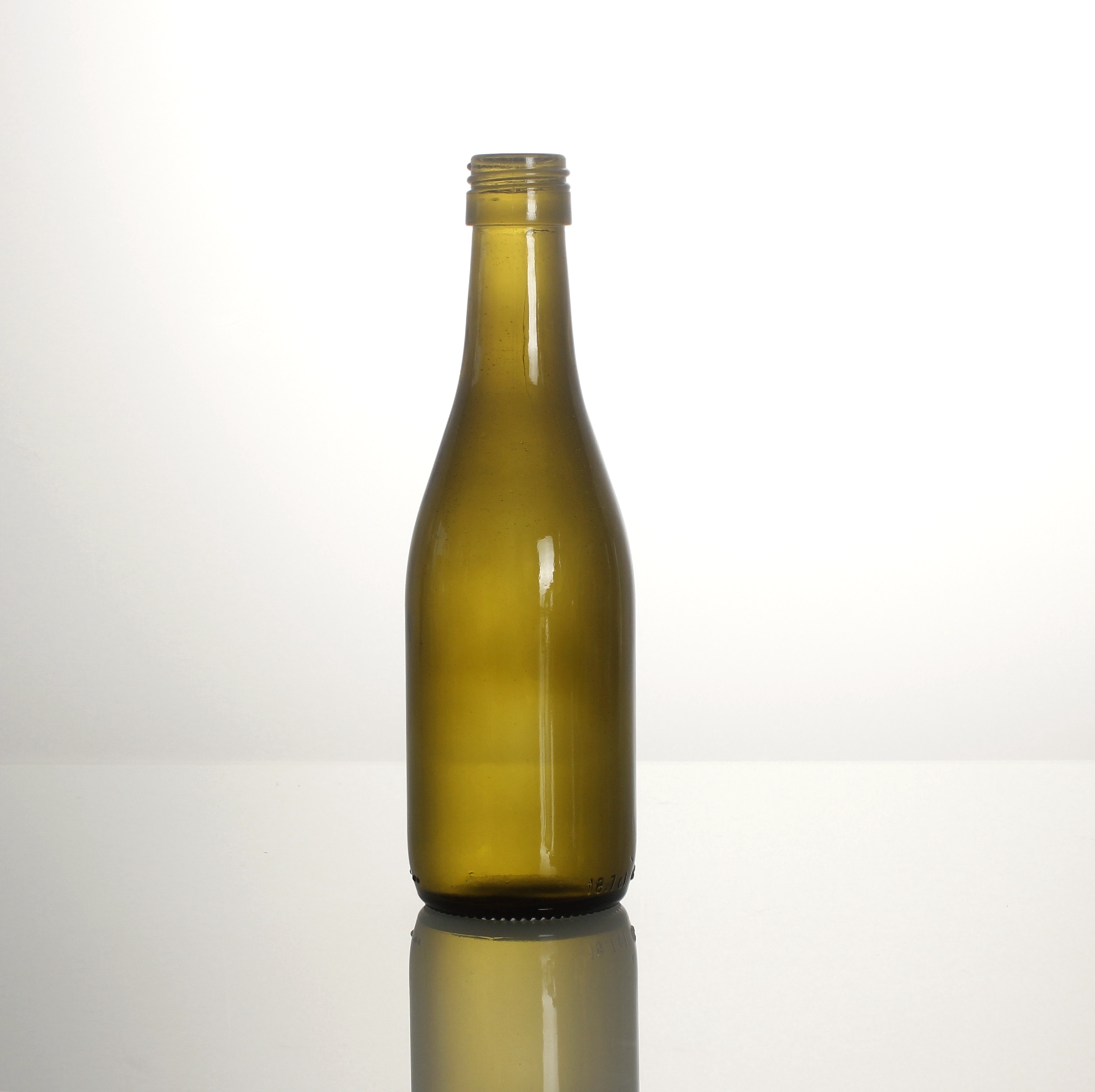 Wholesale antique green 187ml burgundy red wine small glass bottle with silver gold black aluminum screw cap