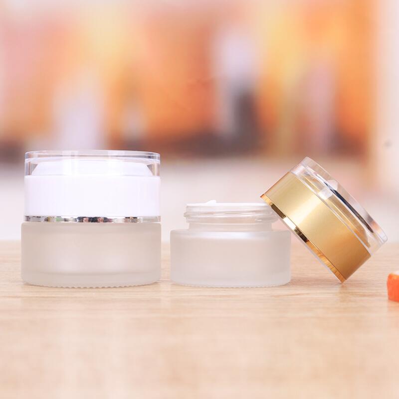 Wholesale big wide mouth glass jar 30ml 50ml 100ml clear cosmetic face cream jars with gold lid
