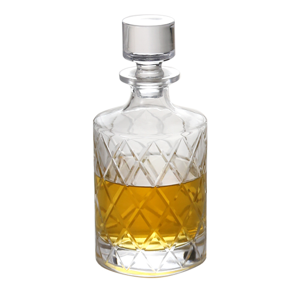 Wholesale bulk wine crystal glass bottle embossed decanter 850ml