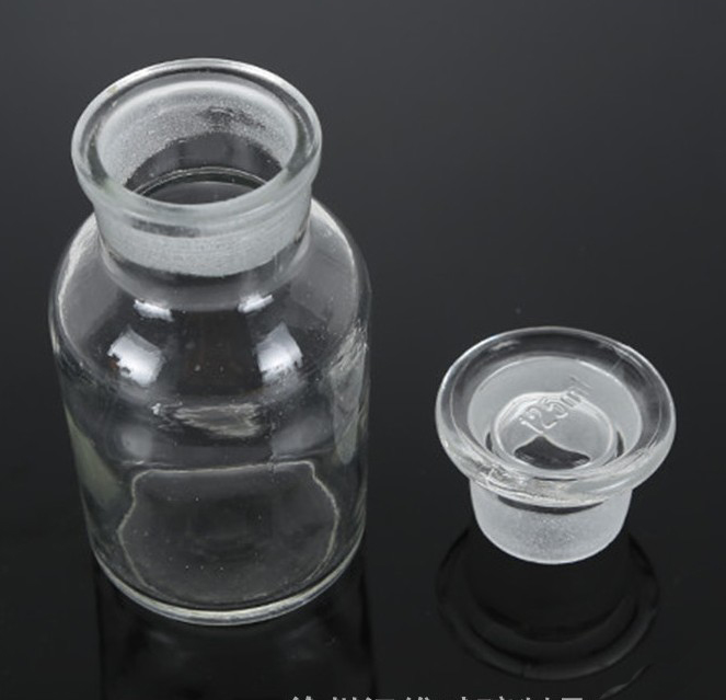 Wholesale cheap clear grinding of the mouth glass reagent bottle lab bottles