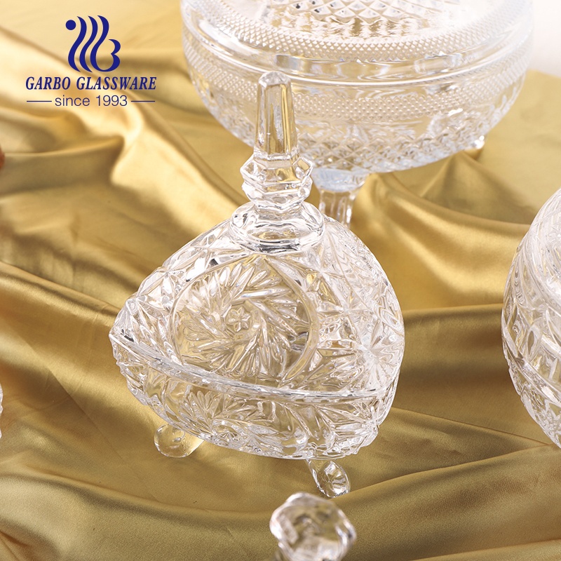 Wholesale clear glass candy jar crystal food container with lid tabletop bottle storage home decor gifts for wedding festival