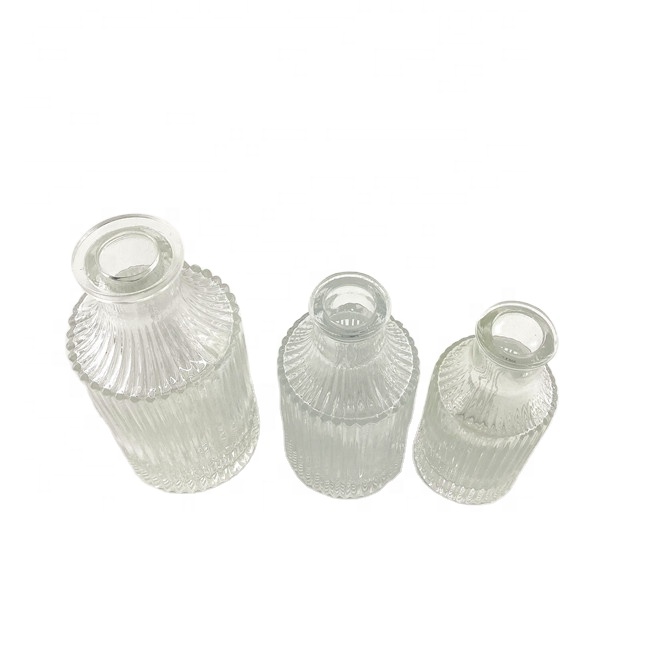Wholesale clear glass vase bottles water bottle empty clear glass bottles