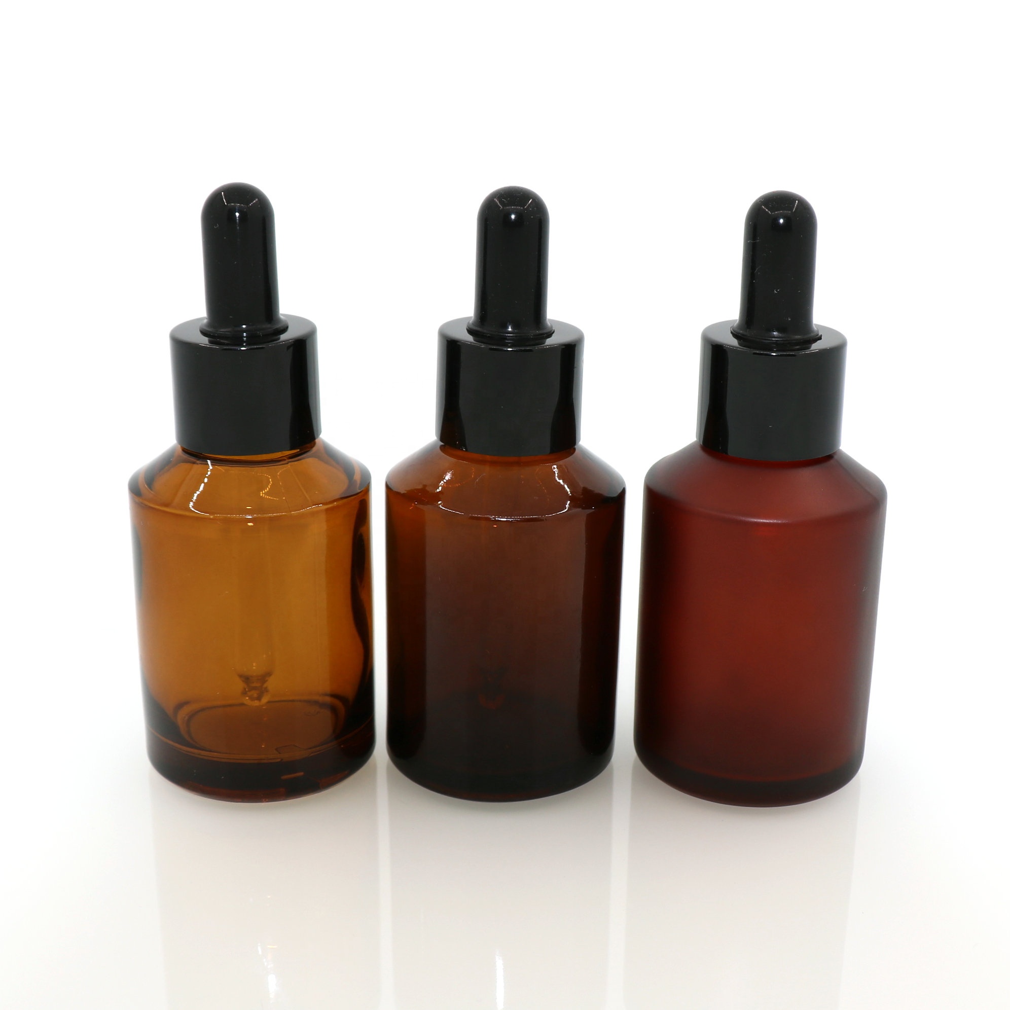 Wholesale colored slant shoulder glass essential oil bottle with dropper for cosmetics containers and packaging
