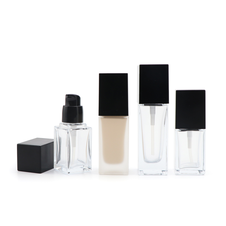 Wholesale cosmetic packaging 15ml 20ml 30ml 40ml square clear empty serum lotion foundation glass bottle with pump