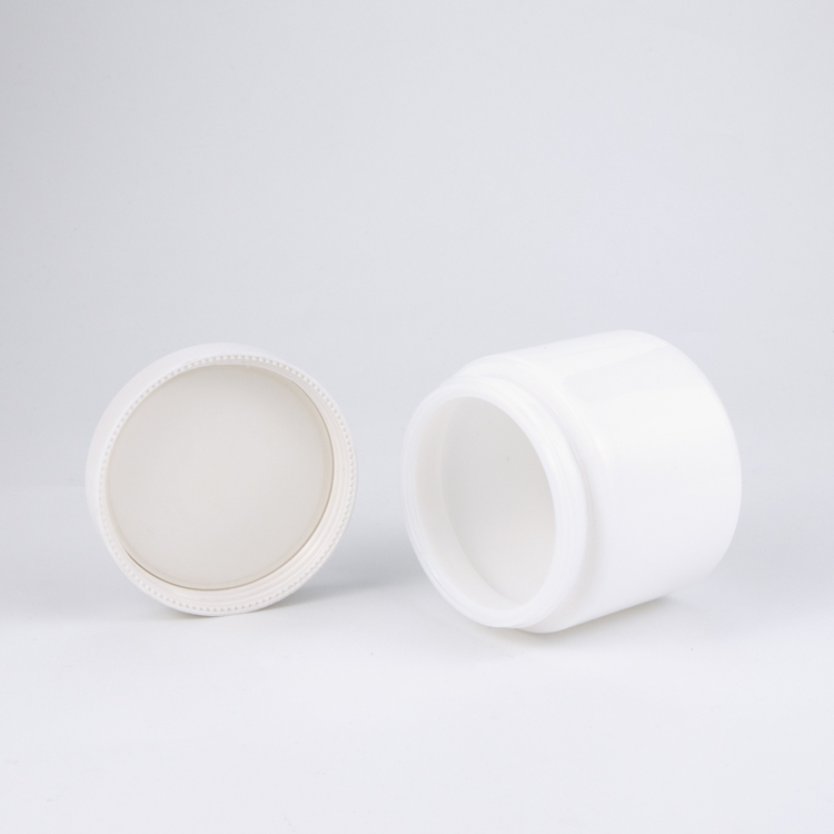 Wholesale custom 20ml 30ml 50ml wide mouth round white facial ceramic cosmetic cream jars with white lids