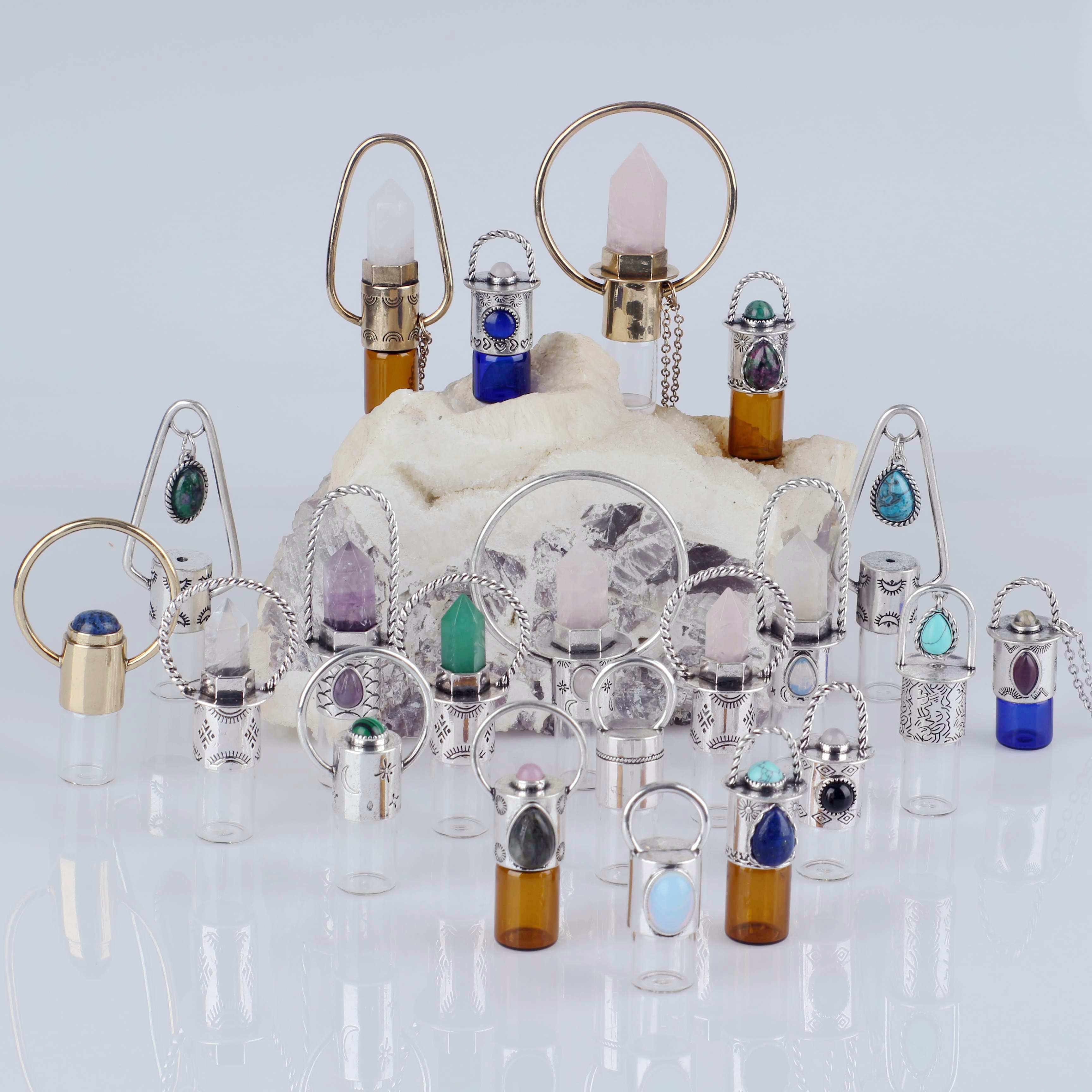 Wholesale custom necklace pendant small perfume bottles natural stone bottles with rose quartz stone