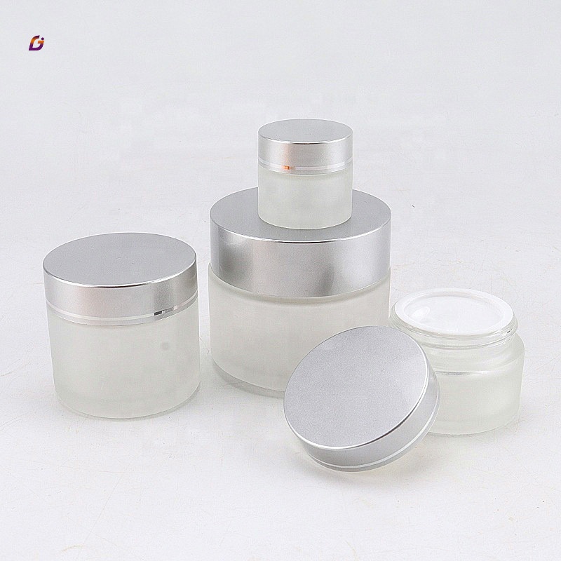 Wholesale customized glass jar cream jar glass with silver cap