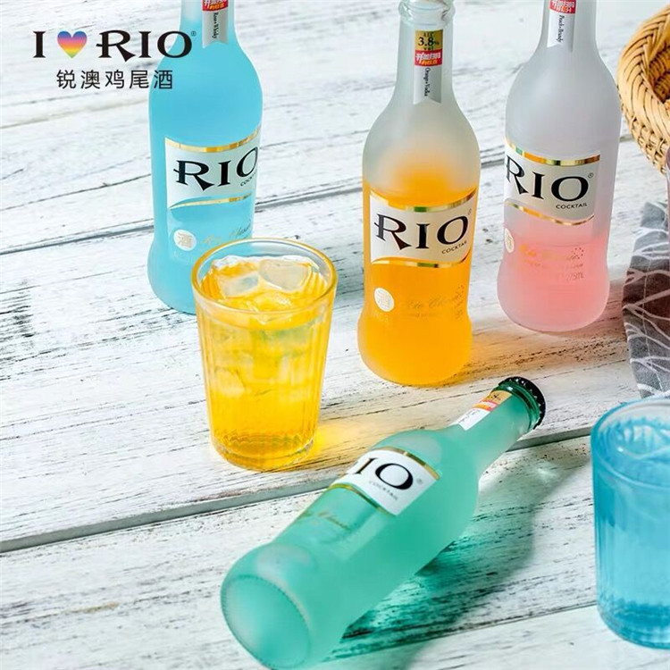 Wholesale customized logo frosted & clear fruit beer wine 275ml rio cocktail glass bottle