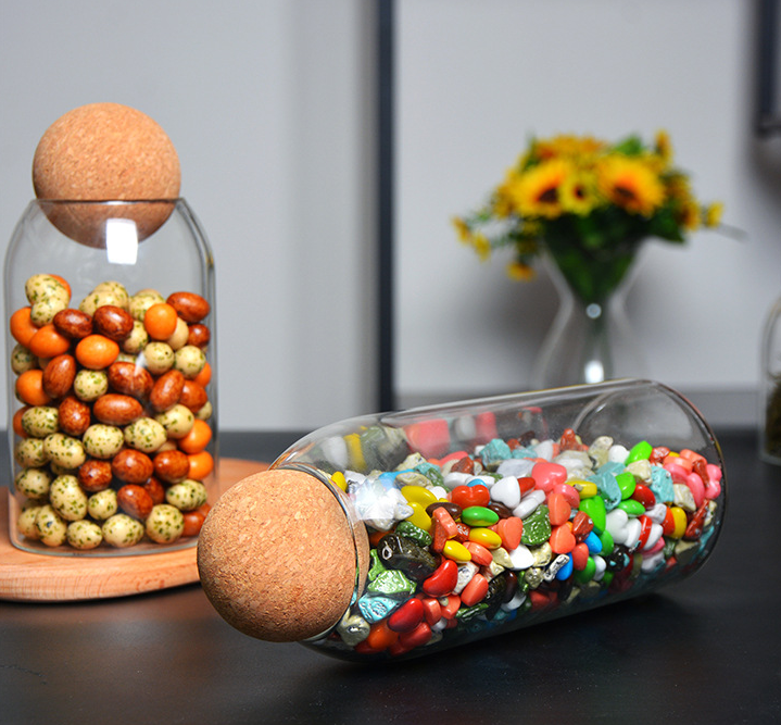 Wholesale empty 20ml high borosilicate transparent glass sealed jar creative coffee candy storage container cork tea jar