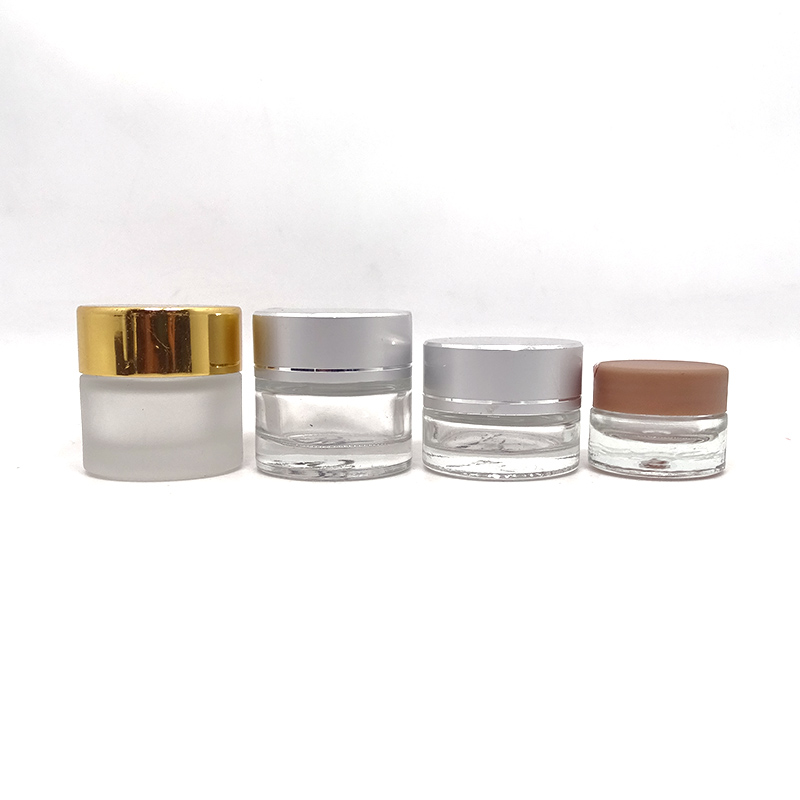 Wholesale empty 3g straight side glass lip balm jars clear with black lids