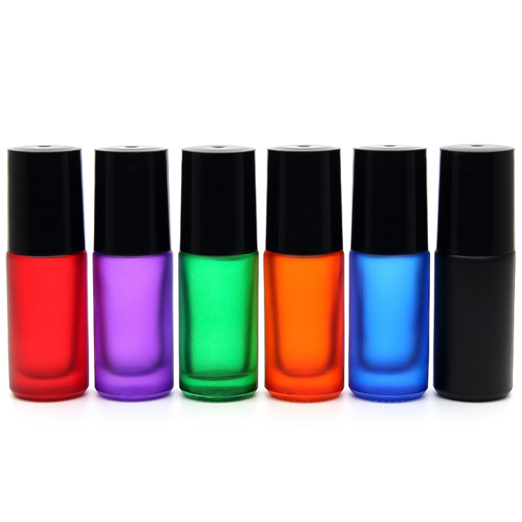 Wholesale empty 5 ml perfume roller bottle roll-on essential oil frosted glass 5ml roll on bottle