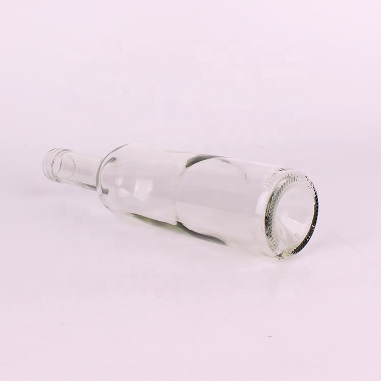Wholesale empty 750ml amber round glass wine bottle for red wine Champagne with cork