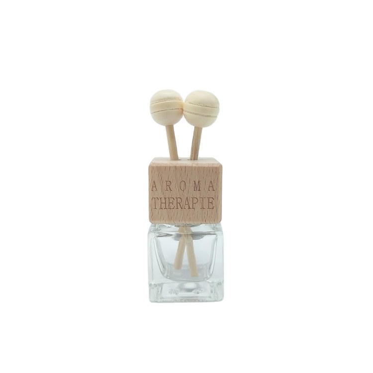 Wholesale empty Perfume diffuser bottle hanging car glass perfume bottles 5ML with wooden cap