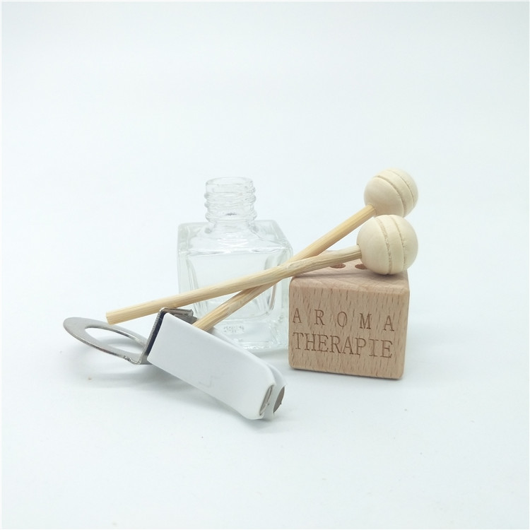 Wholesale empty Perfume diffuser bottle hanging car glass perfume bottles 5ML with wooden cap