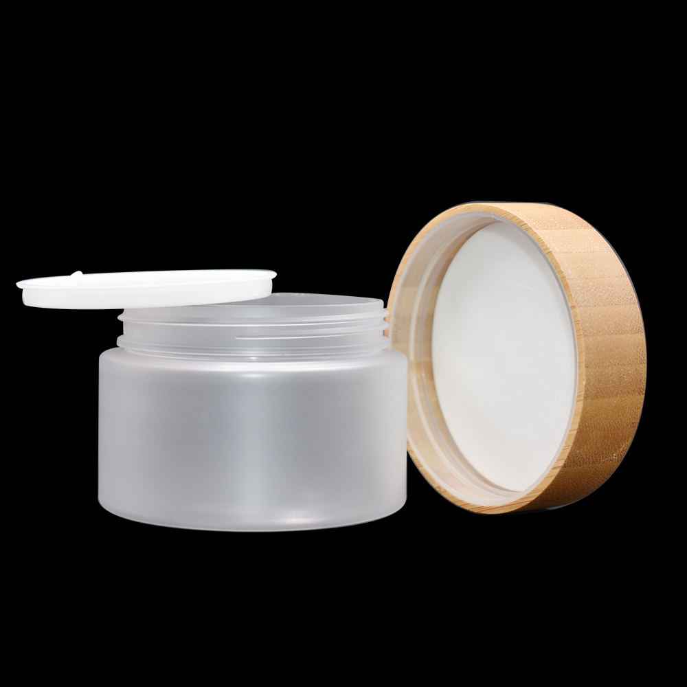 Wholesale empty cosmetic container 150g 250g amber clear frosted matte plastic jar with wooden lid