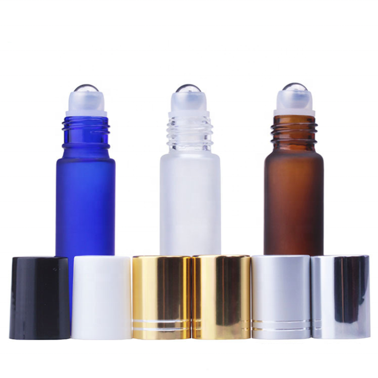 Wholesale empty essential oil roller bottle container 10ml frost clear amber blue glass roll on perfume bottle with metal ball
