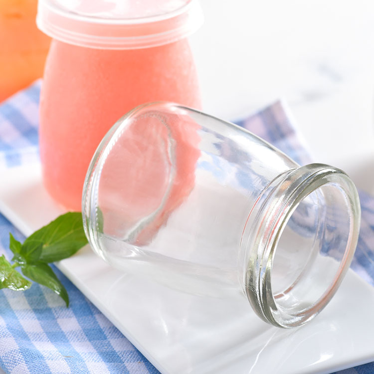 Wholesale empty round high quality transparent 100ml glass storage jar pot pudding yogurt cup with lid