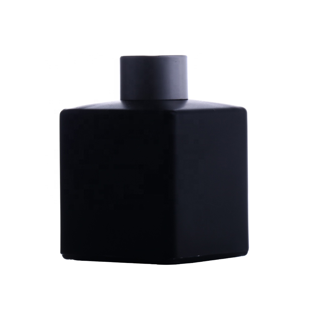 Wholesale empty square aroma color bottles 100ml black matte 50ml 100ml glass aroma bottle aroma reed diffuser bottle