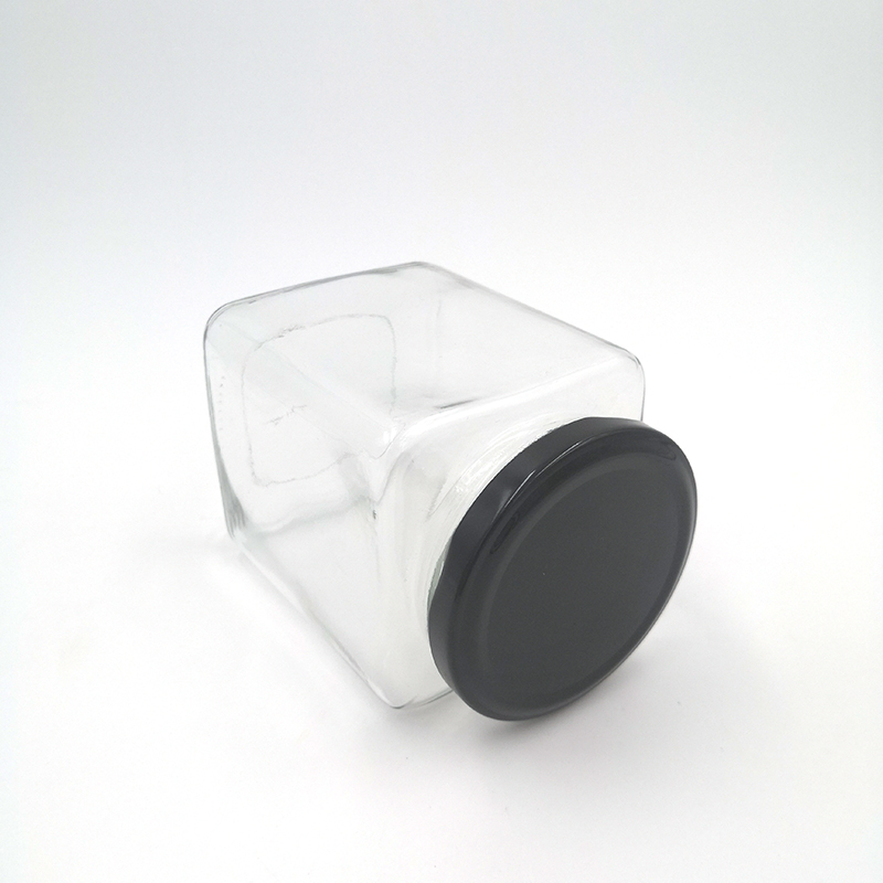 Wholesale empty square glass jars with metal lid