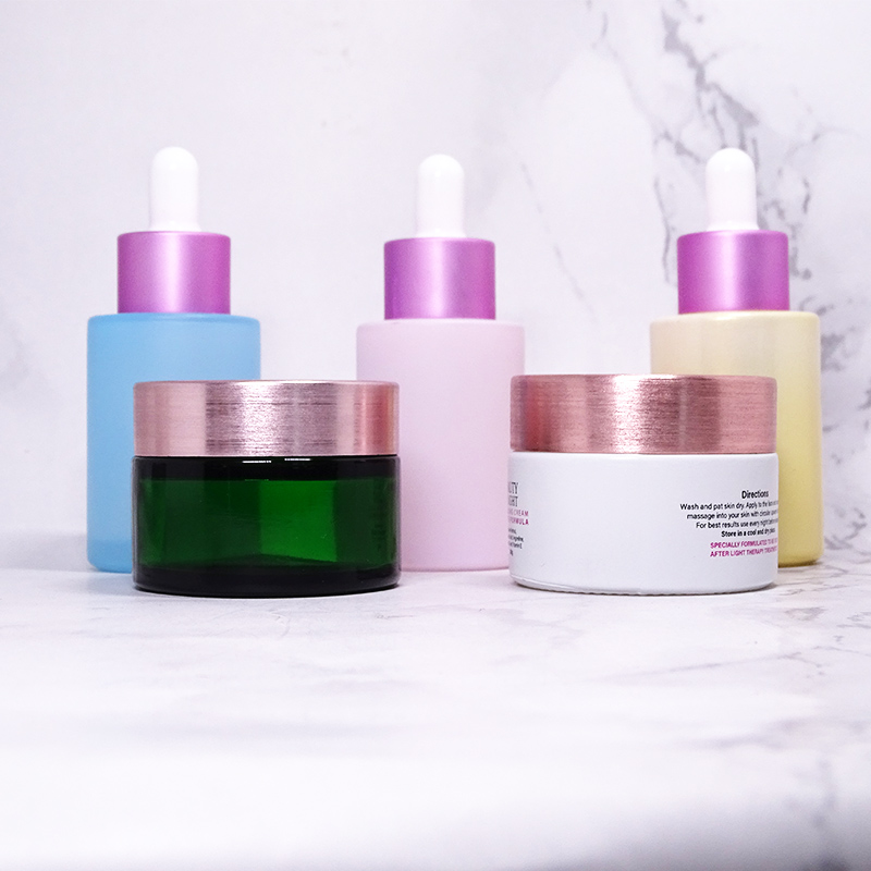 Wholesale face cream container packaging 30ml 50ml 100ml amber cosmetic glass cream jar with plastic lid