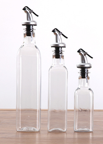 Wholesale factory 250ml 500ml Custom Glass Bottle with lid