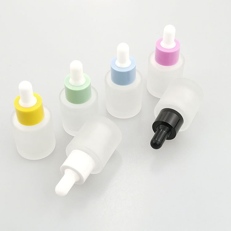 Wholesale flat shoulder bottles 20ml glass serum dropper bottle with color pipette for skin care packaging