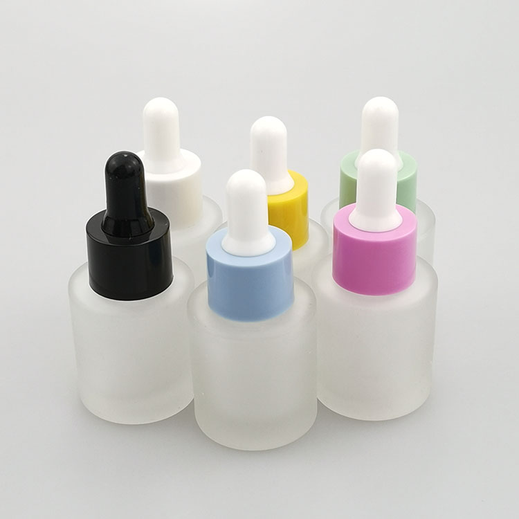 Wholesale flat shoulder bottles 20ml glass serum dropper bottle with color pipette for skin care packaging