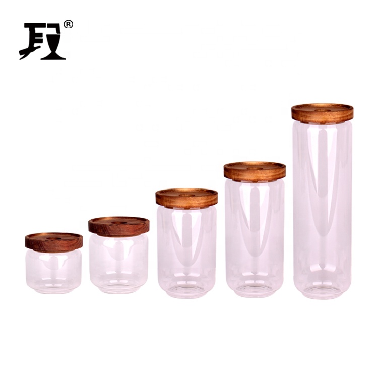 Wholesale food grade kitchen Borosilicate glass storage jar with wooden lid