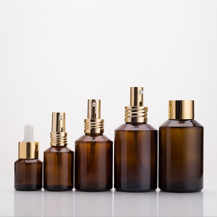 Wholesale glass bottle sloping shoulder spray bottle