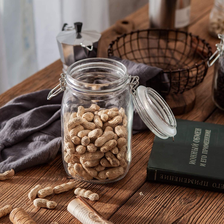 Wholesale high quality 1500ml glass food storage jar glass food canister with clip glass lids