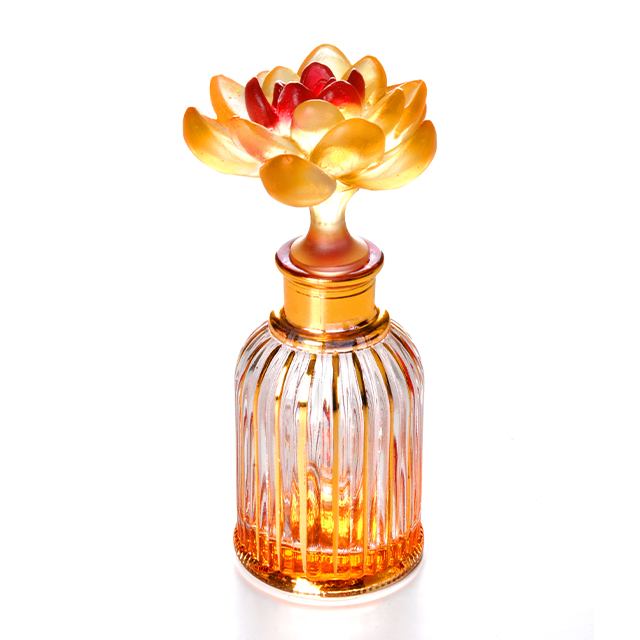 Wholesale high quality luxurious style perfume bottles